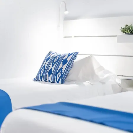 Veronica Beachfront By Feseal Apartmán *