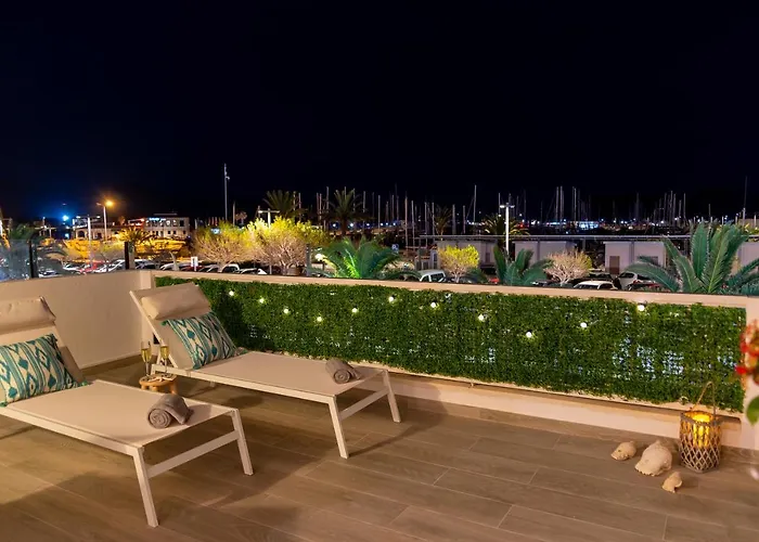 Апартаменти Apartmento Veronica By Feseal